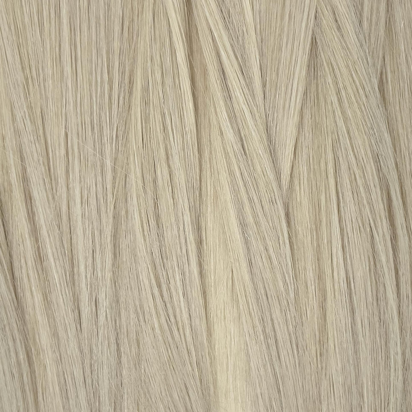 Tape-in Extensions – Farbe: Cotton Candy