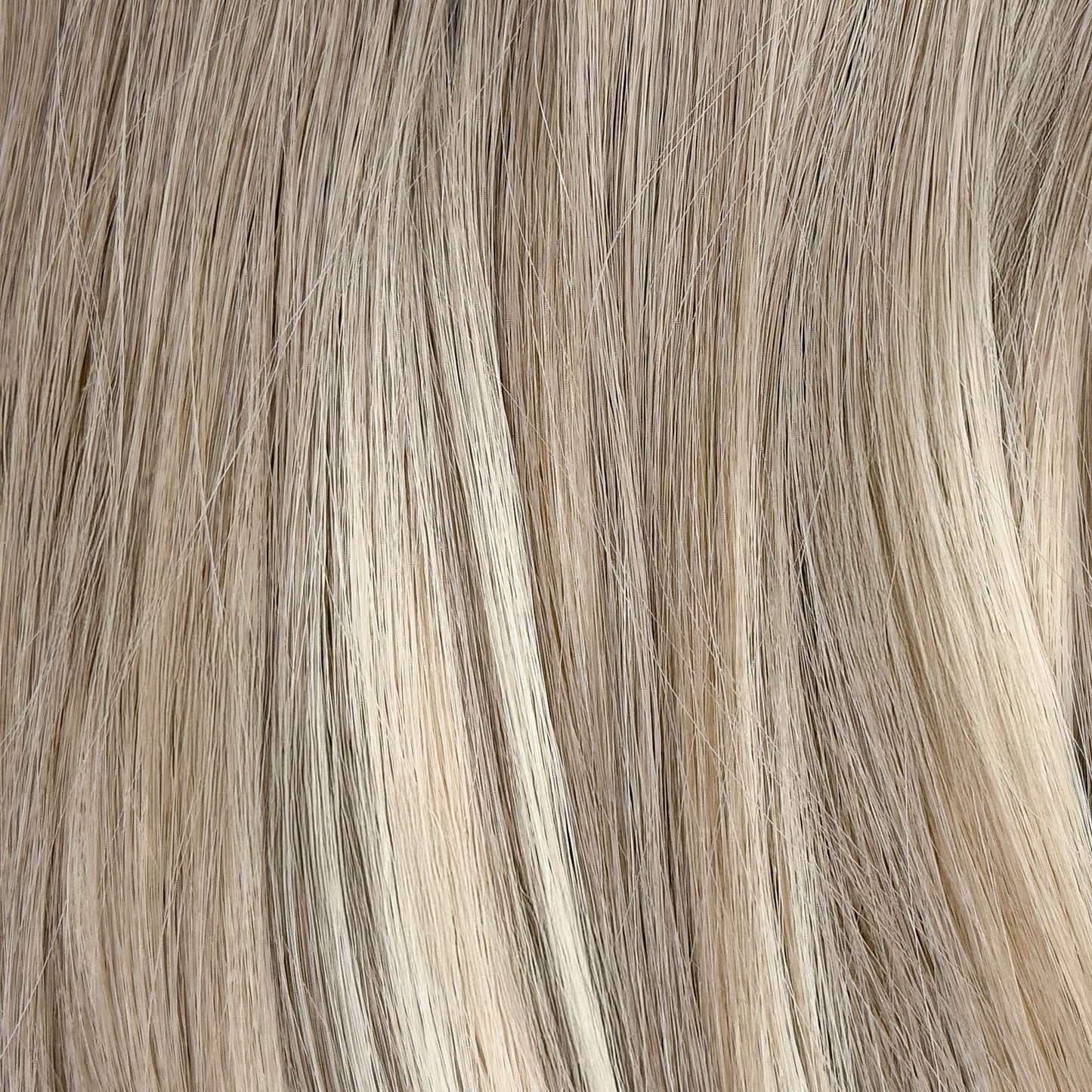 Tape-in Extensions – Farbe: Toasted Coconut