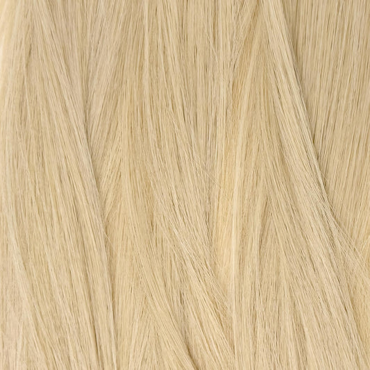 Tape-in Extensions – Farbe: Vanilla Crème
