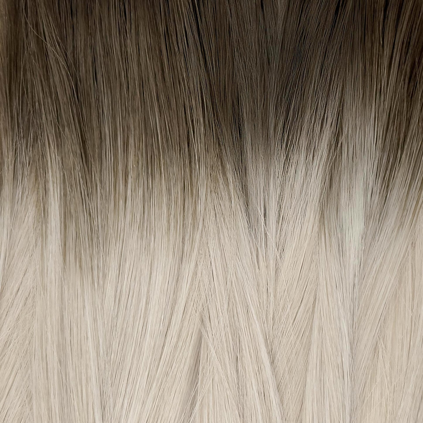 Sample – White Chocolate Latte | Tape-in Extensions