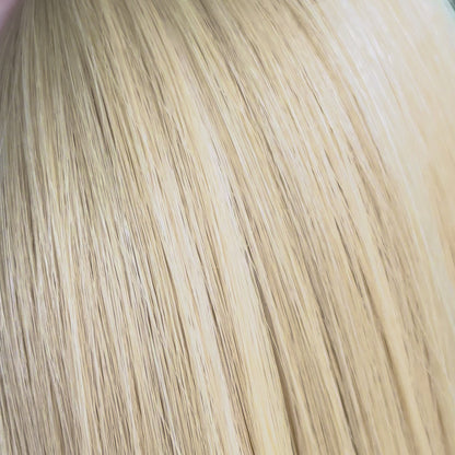 Tape-in Extensions – Farbe: Vanilla Crème