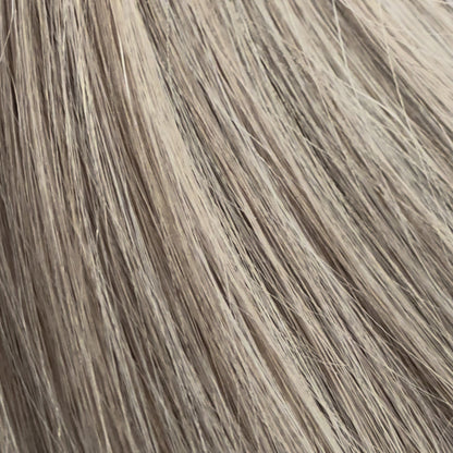 Tape-in Extensions – Farbe: Oat Milk
